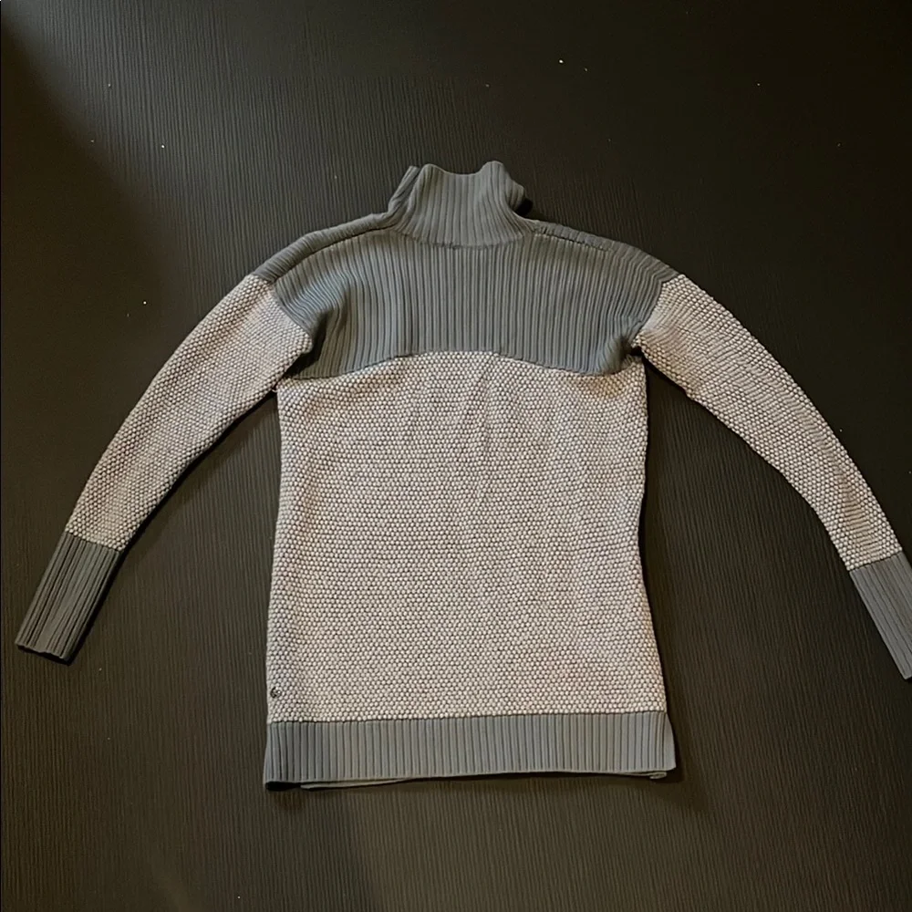 lululemon mock-neck merino wool sweater, 6 - Picture 5 of 7